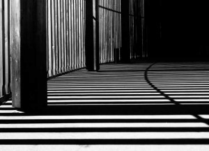 light-shadow-metal_b