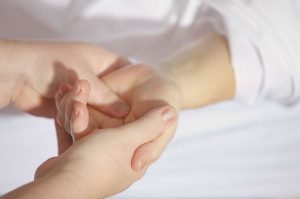 treatment_hands_help