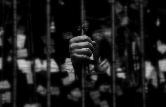 Η λογοτεχνία μάς μαθαίνει τί εστί επανάσταση
