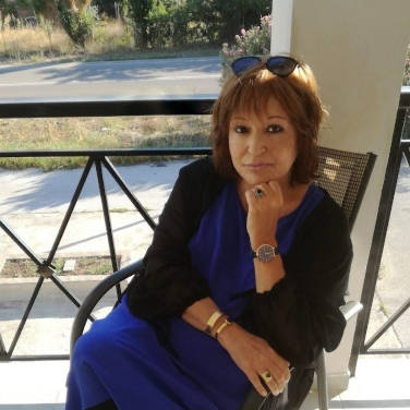 “…συγγραφή σημαίνει για μένα ένα υπέροχο ταξίδι…” – Βικτωρία Προβίδα